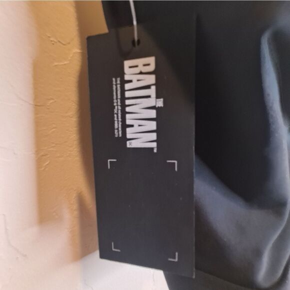 Eleven by Venus The Batman Victory Sports Bra Extra Small - Picture 9 of 12